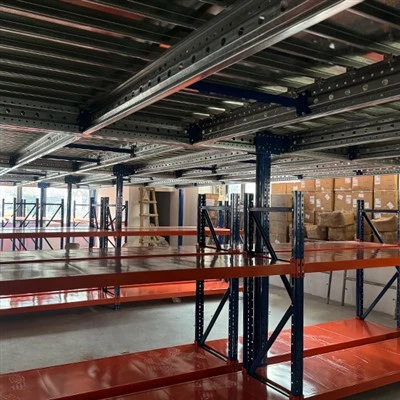 Pjattaforma Mezzanin Industrijali